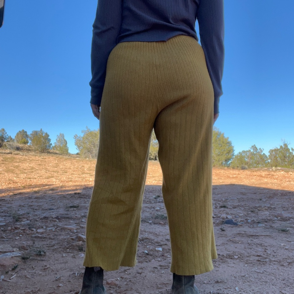 NFS 💛💛 Who What Wear Mustard Yellow Wide Pants Medium - Picture 4 of 4